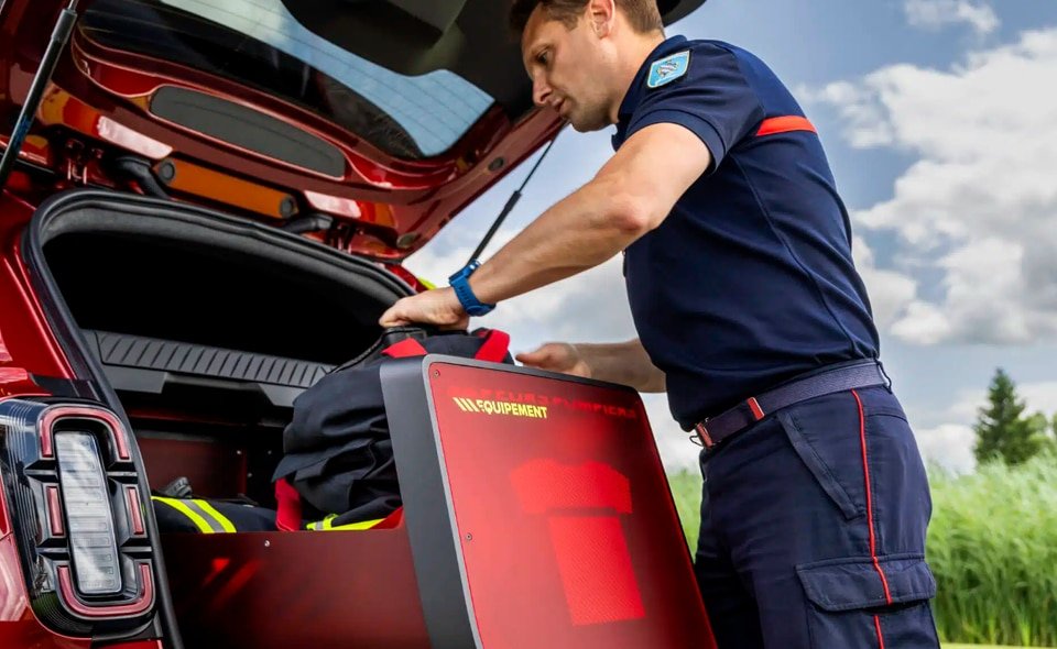 Renault Vision 4Rescue รถกู้ภัยอัจฉริยะ5