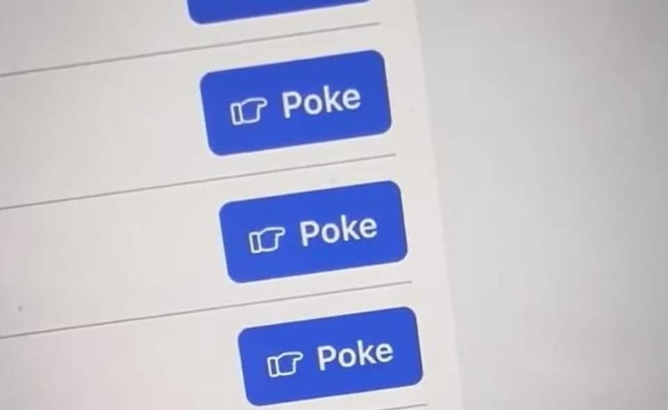 ฟีเจอร์ Poke