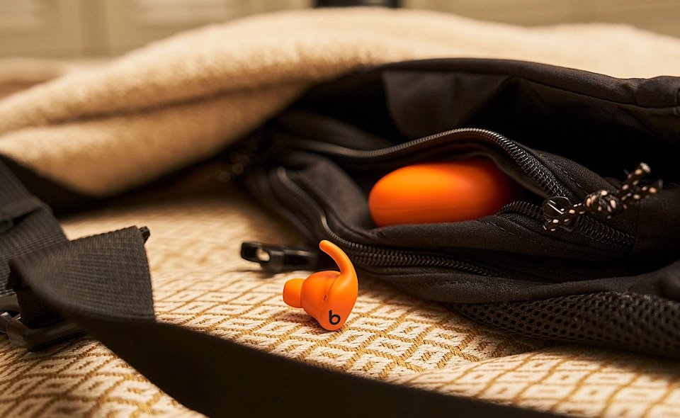 Beats เปิดตัว Powerbeats Fit