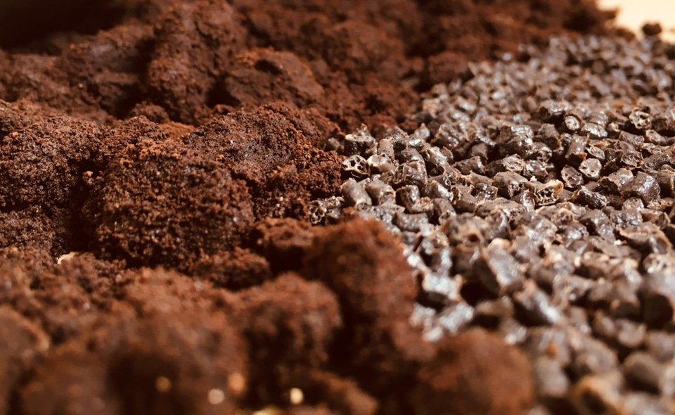 charred coffee grounds1