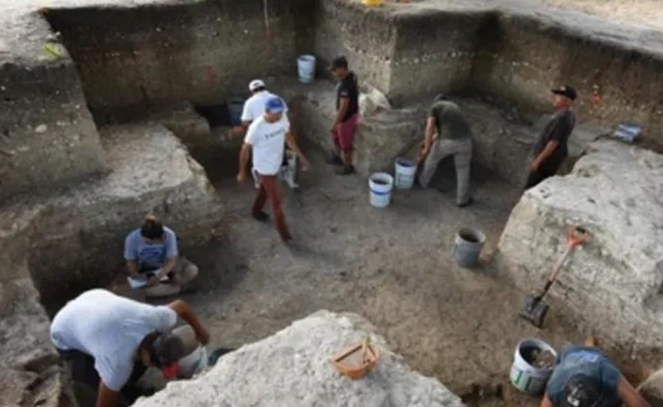 ขนาดรูปเรื่อง web 18.2.2