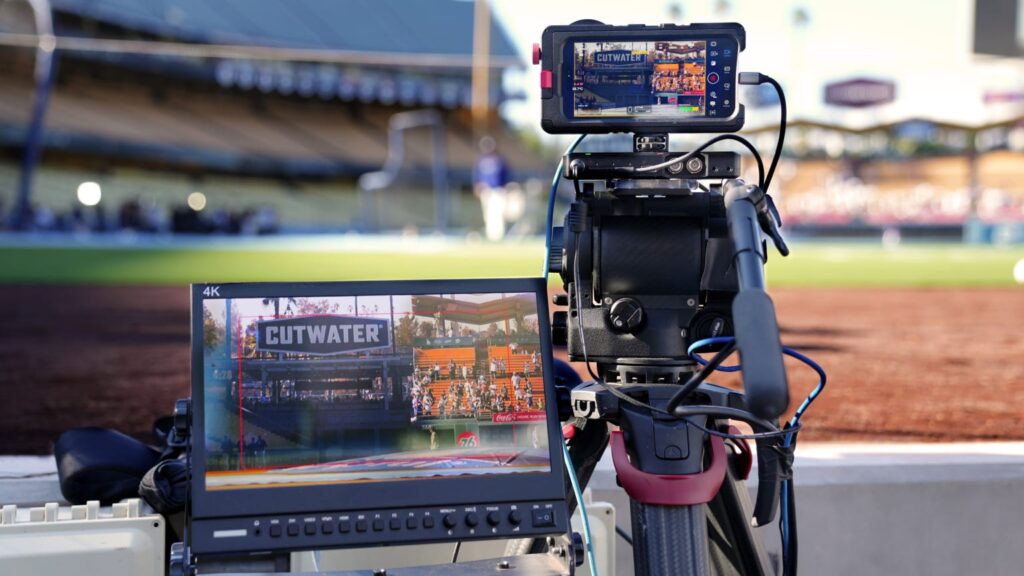 iPhone 17 Pro camera rig for baseball
