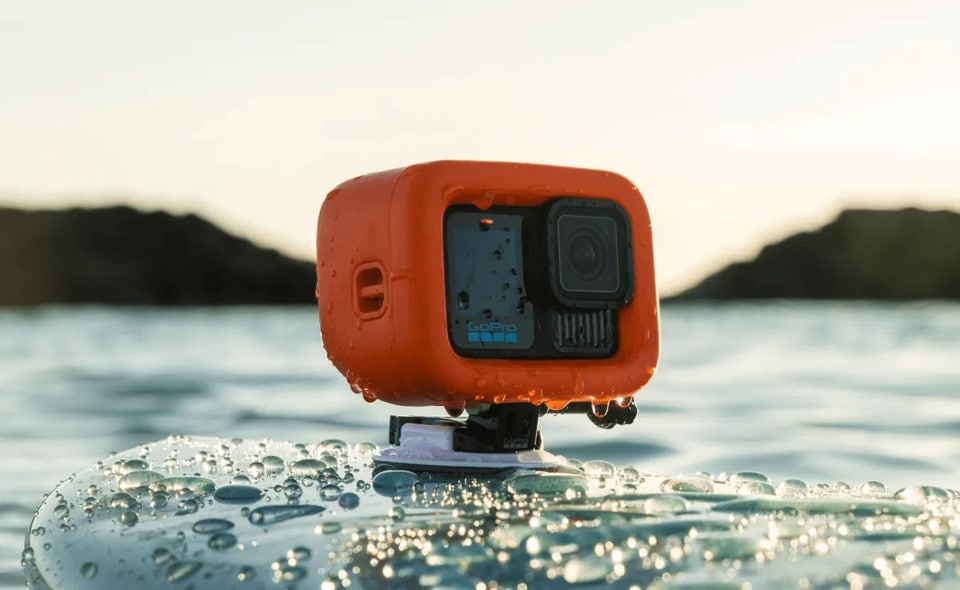 GoPro ควบรวม Starman Optical