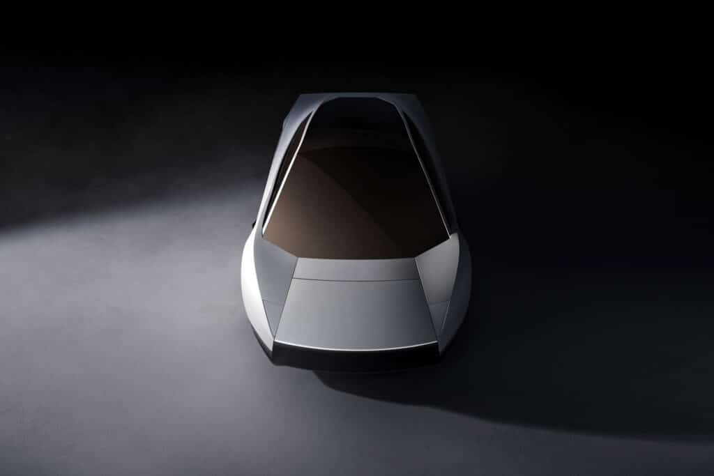 tesla roadster 2 dezeen 2364 col 3